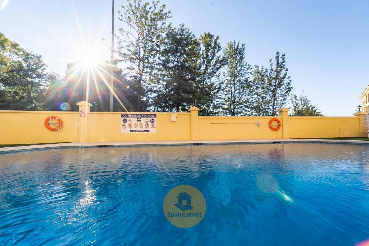 Nice 2 Bedroom Apartment For Family In Los Pacos Fuengirola Exterior foto