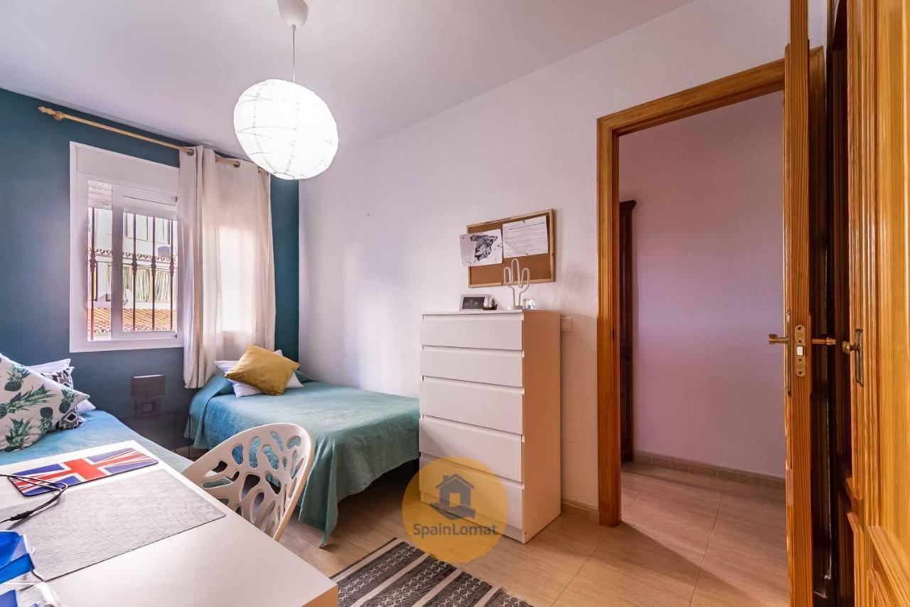 Nice 2 Bedroom Apartment For Family In Los Pacos Fuengirola Exterior foto